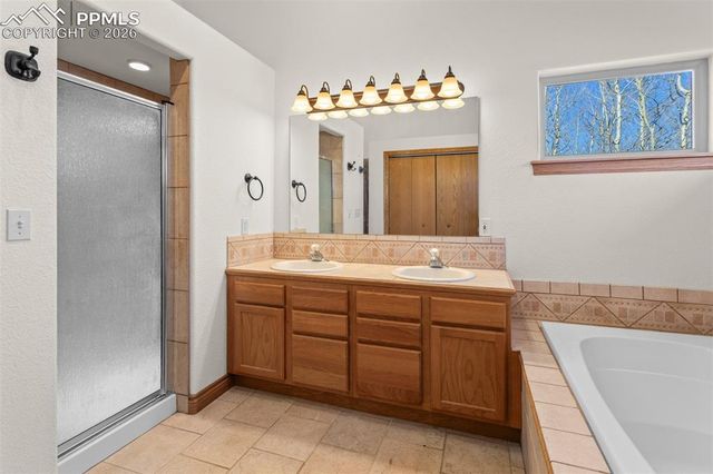 162 Ridge Top Drive, Divide, CO 80814