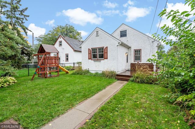 844 Winslow Avenue, Saint Paul, MN 55107