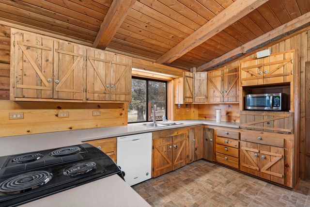 15522 SW Chinook Drive, Terrebonne, OR 97760