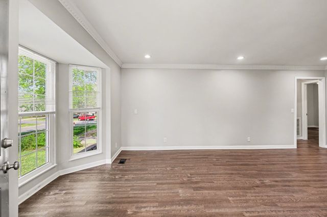 204 Towne Valley Ct, Antioch, TN 37013