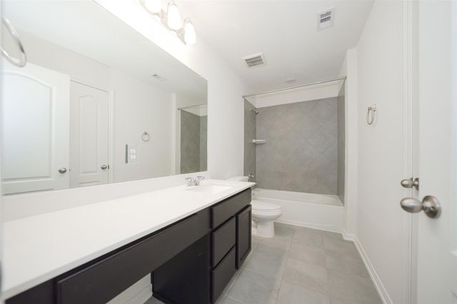 6035 Diamond Sky Ln Lane, Houston, TX 77048