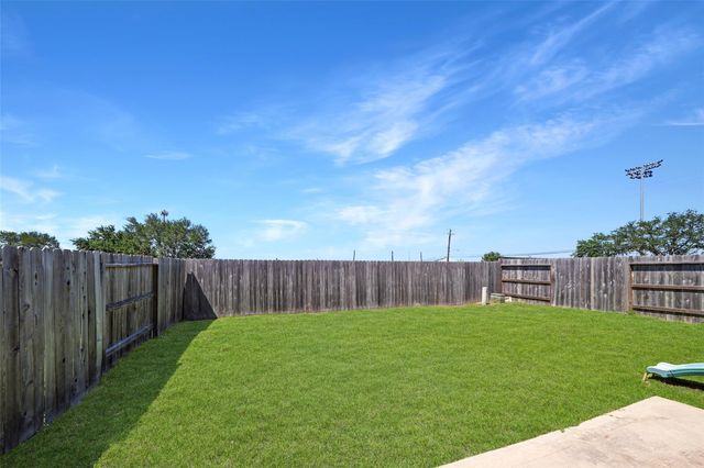 6035 Diamond Sky Ln Lane, Houston, TX 77048
