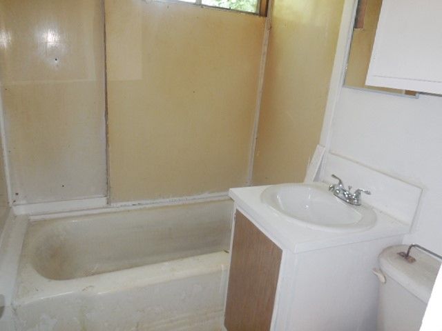 361 E 69th Street, Shreveport, LA 71106