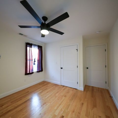 173 Westford St, Lowell, MA 01851