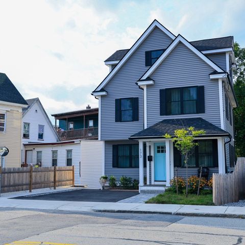 173 Westford St, Lowell, MA 01851
