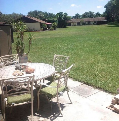 80 Vía De Casas Norte, Boynton Beach, FL 33426