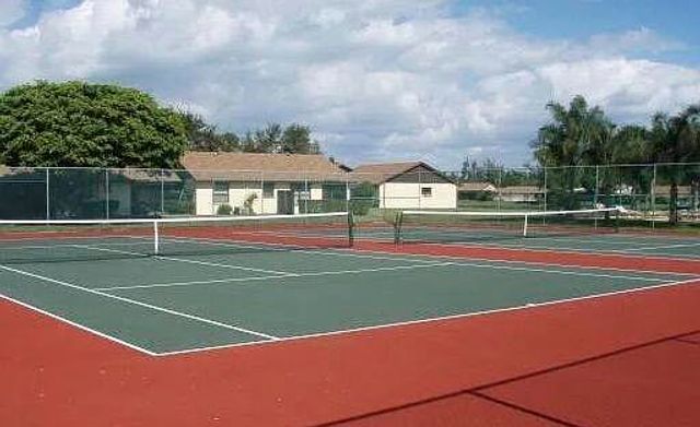 80 Vía De Casas Norte, Boynton Beach, FL 33426