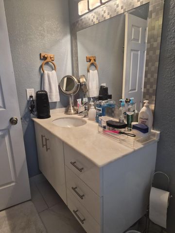 80 Vía De Casas Norte, Boynton Beach, FL 33426