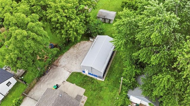 2916 N 52nd Street, Kansas City, KS 66104