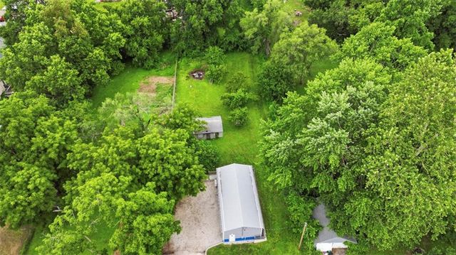 2916 N 52nd Street, Kansas City, KS 66104