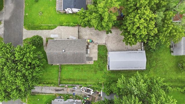2916 N 52nd Street, Kansas City, KS 66104