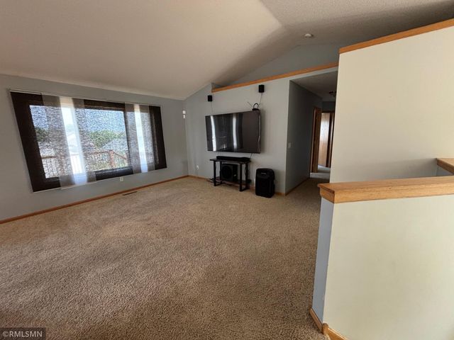 15392 Krypton Street NW, Anoka, MN 55303