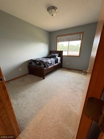 15392 Krypton Street NW, Anoka, MN 55303