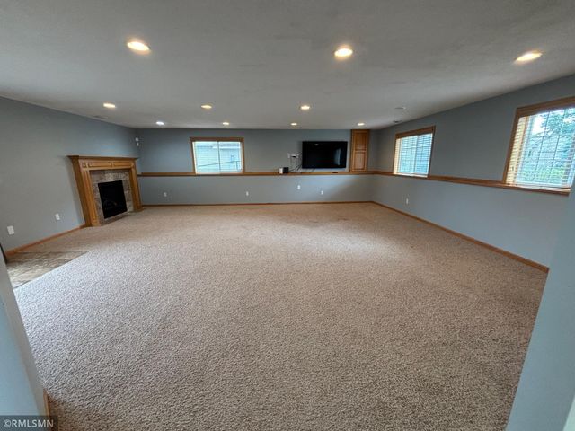 15392 Krypton Street NW, Anoka, MN 55303