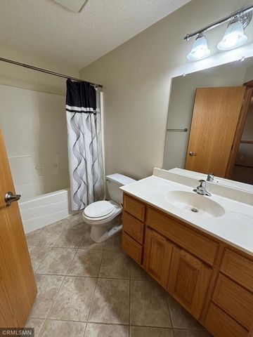 15392 Krypton Street NW, Anoka, MN 55303