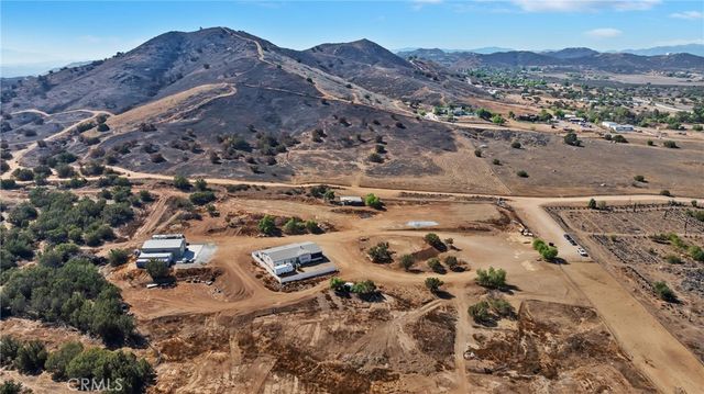 19310 Ann Way, Lake Mathews, CA 92570