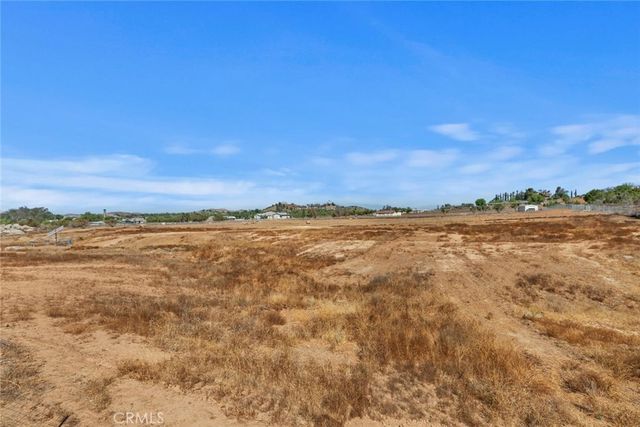 19310 Ann Way, Lake Mathews, CA 92570