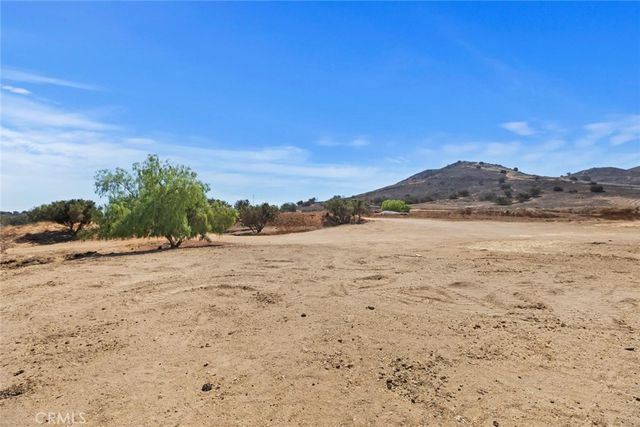 19310 Ann Way, Lake Mathews, CA 92570