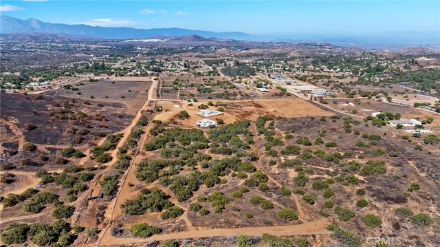 19310 Ann Way, Lake Mathews, CA 92570