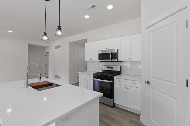 2010 Green Acres Drive, Adrian, MI 49221