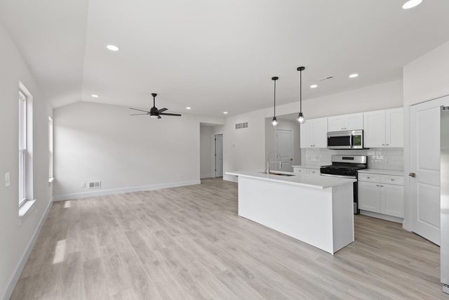 2010 Green Acres Drive, Adrian, MI 49221