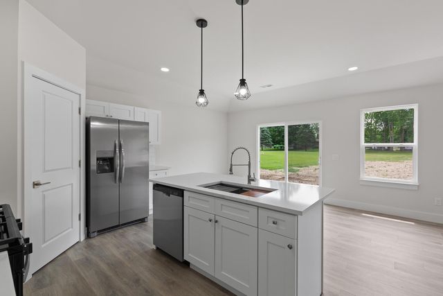 2010 Green Acres Drive, Adrian, MI 49221