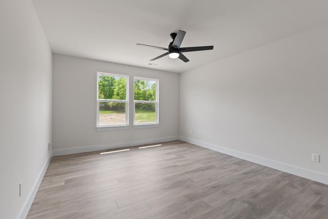 2010 Green Acres Drive, Adrian, MI 49221