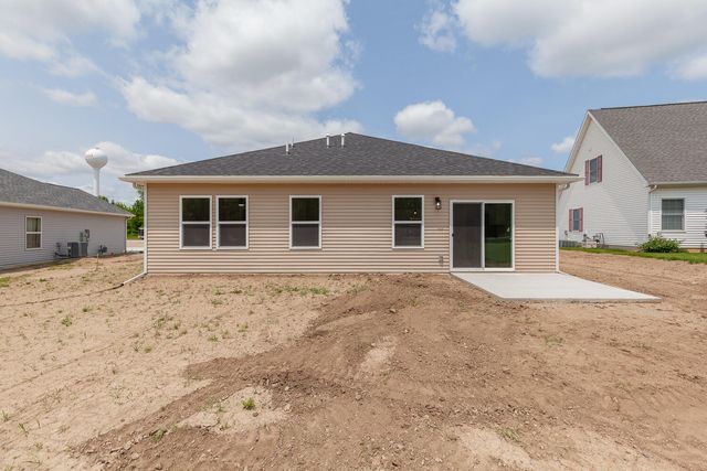 2010 Green Acres Drive, Adrian, MI 49221