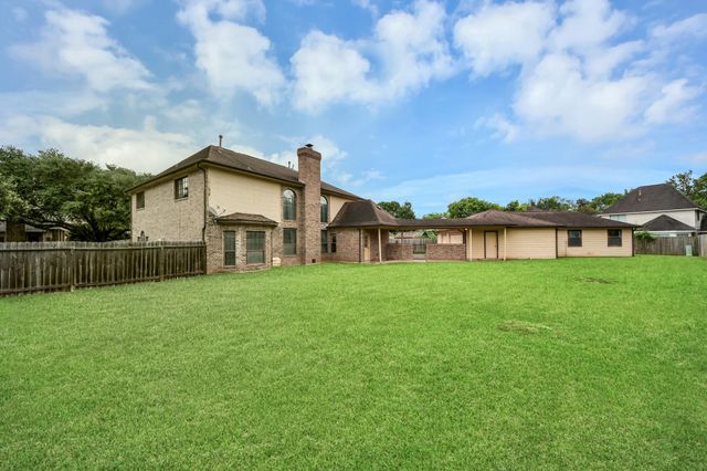 2223 Leisure Lane, Richmond, TX 77406
