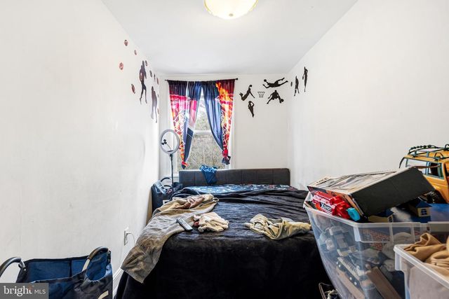 141 W 21ST ST, Chester, PA 19013