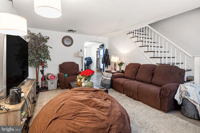 141 W 21ST ST, Chester, PA 19013