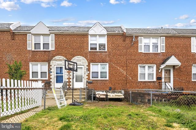 141 W 21ST ST, Chester, PA 19013
