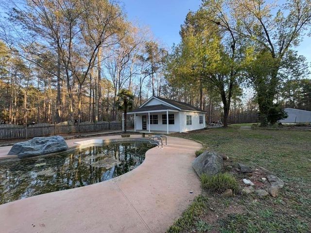 2518 W Mcintosh Road, Griffin, GA 30223