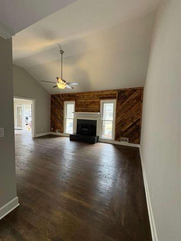 2518 W Mcintosh Road, Griffin, GA 30223