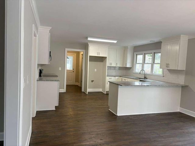 2518 W Mcintosh Road, Griffin, GA 30223