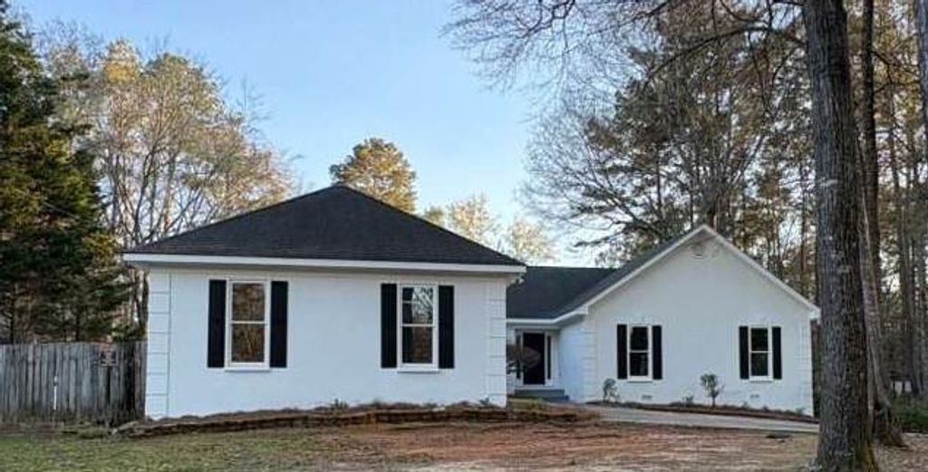 2518 W Mcintosh Road, Griffin, GA 30223