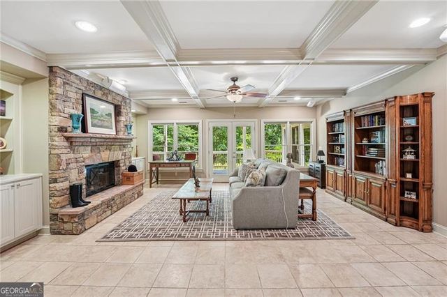 189 Red Trillium Ridge, Big Canoe, GA 30143