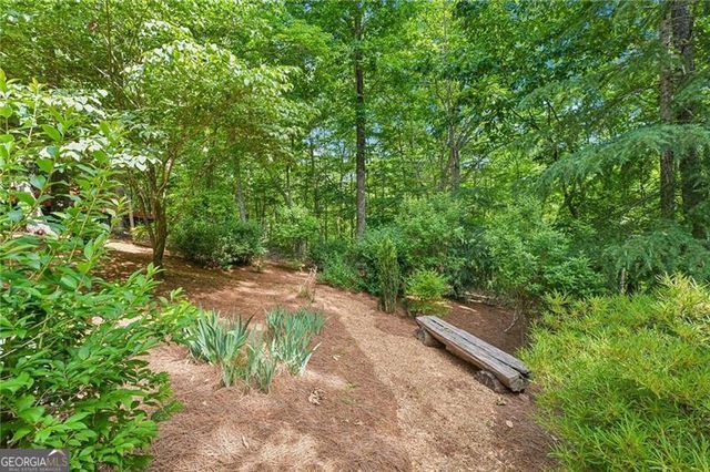 189 Red Trillium Ridge, Big Canoe, GA 30143