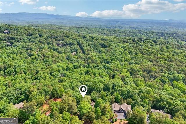 189 Red Trillium Ridge, Big Canoe, GA 30143