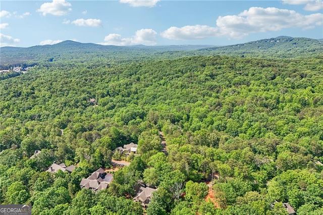 189 Red Trillium Ridge, Big Canoe, GA 30143