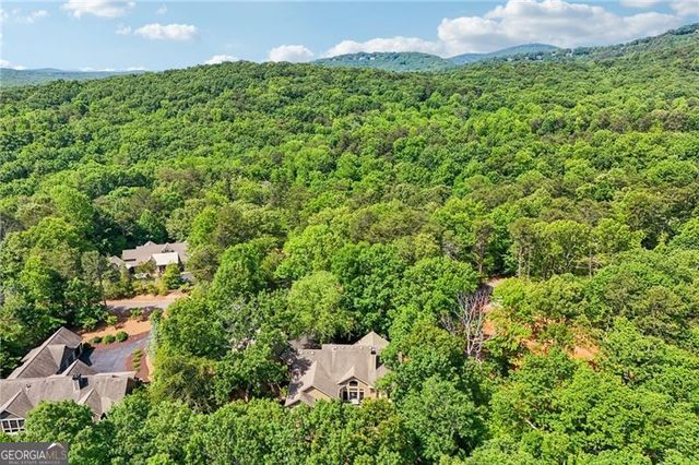 189 Red Trillium Ridge, Big Canoe, GA 30143