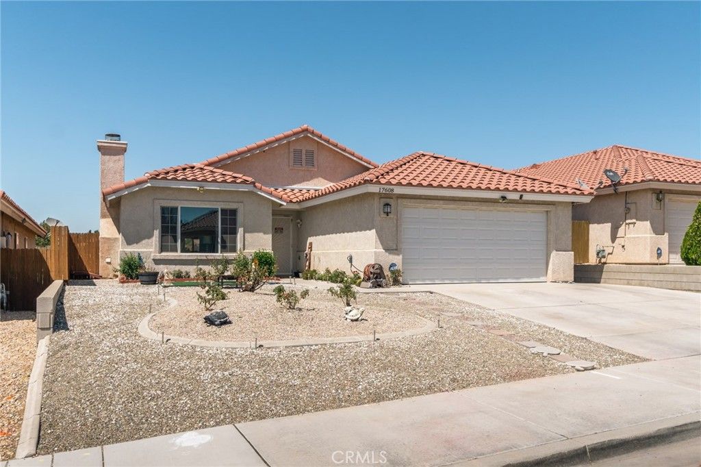 Image 2 of property listing at 17608 Electra, Victorville, CA 92395