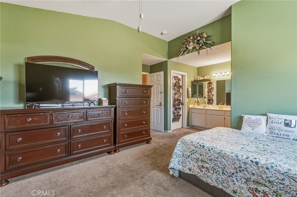 Image 22 of property listing at 17608 Electra, Victorville, CA 92395