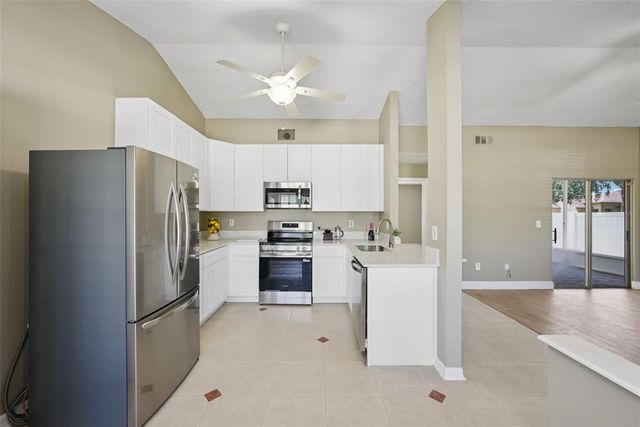 8201 CLERMONT ST, Tampa, FL 33637