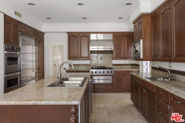 7717 Graystone Drive, Los Angeles, CA 91304