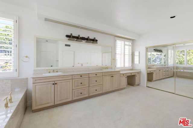 7717 Graystone Drive, Los Angeles, CA 91304