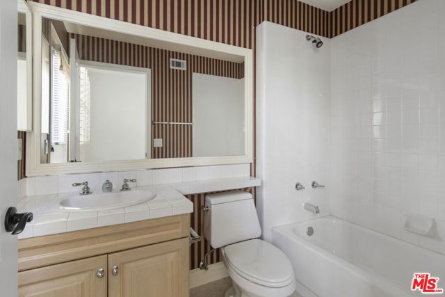 7717 Graystone Drive, Los Angeles, CA 91304