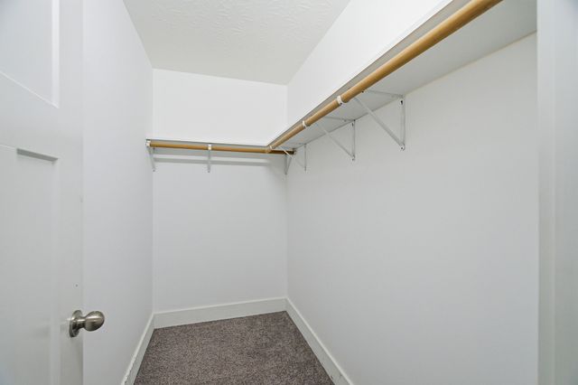 222 Hog Back Ridge Rd, Bethpage, TN 37022