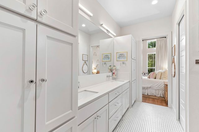509 Durbin Court, Runaway Bay, TX 76426