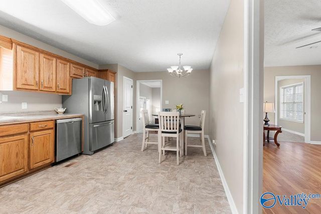 2844 Rainbow Avenue N, Rainsville, AL 35986